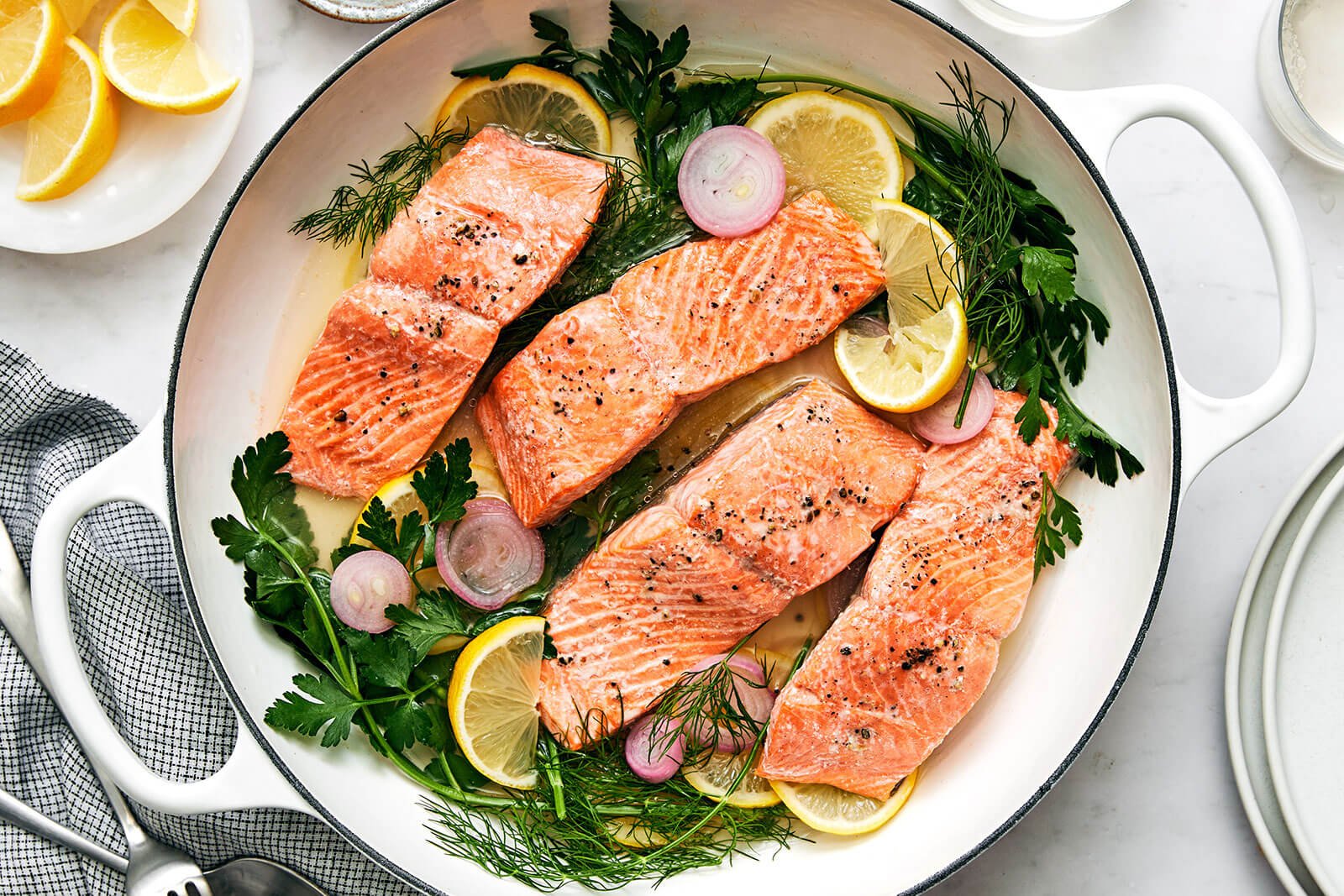 Effective Ways to Poach Salmon for Better Flavor in 2025: Discover the Secrets!